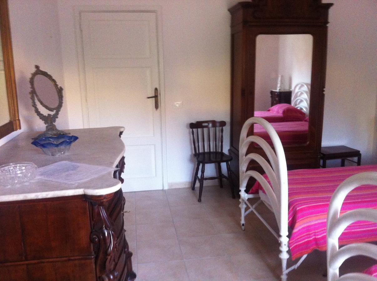 Emmevvi Acomodação com café da manhã Tropea Quarto foto