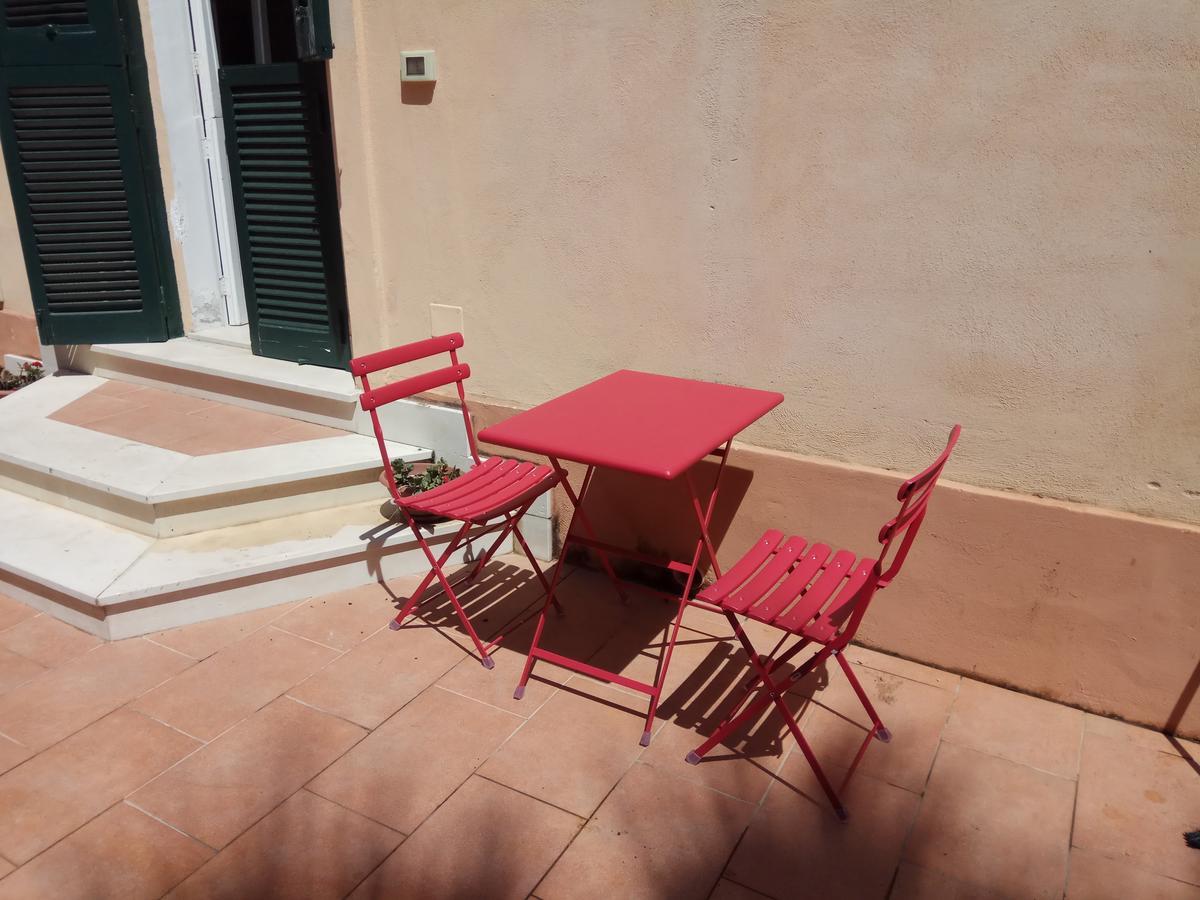 Emmevvi Acomodação com café da manhã Tropea Exterior foto